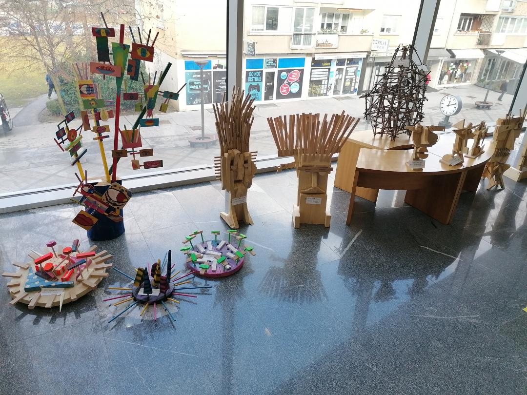 Razstava del 47. Male Napotnikove kiparske kolonije